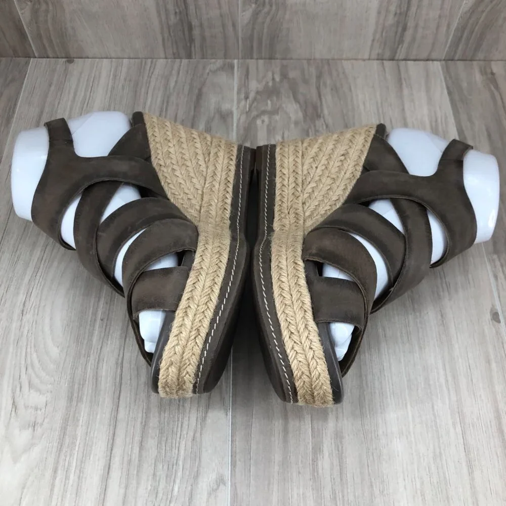 Clarks Indigo Wedge Sandals Womens 7M Taupe Leather Buckle Strap Espadrille